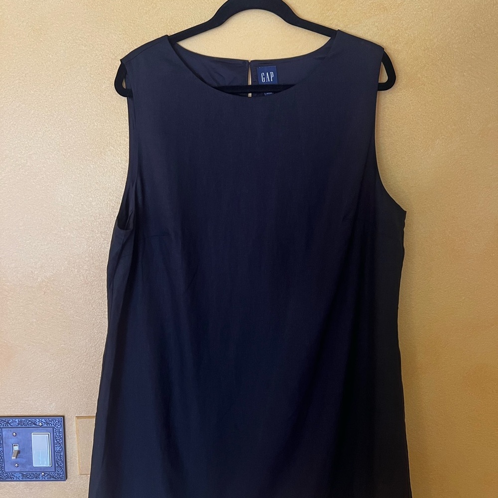 Gap Black Dress
